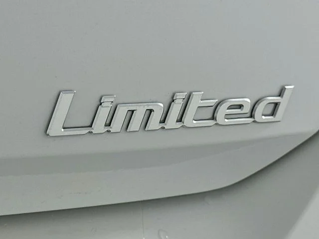New 2026 Hyundai ELANTRA Limited