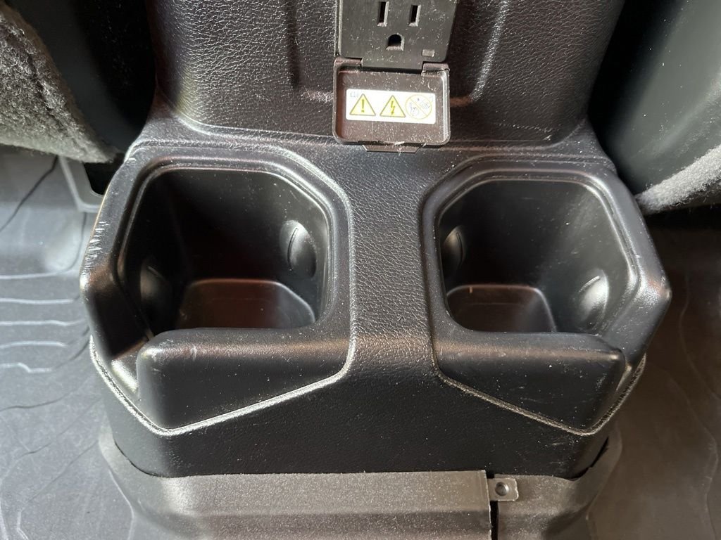Used 2020 Black Jeep Sport image 33