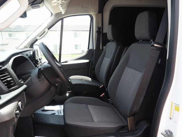 2025 Ford Transit Van Base - Photo 6
