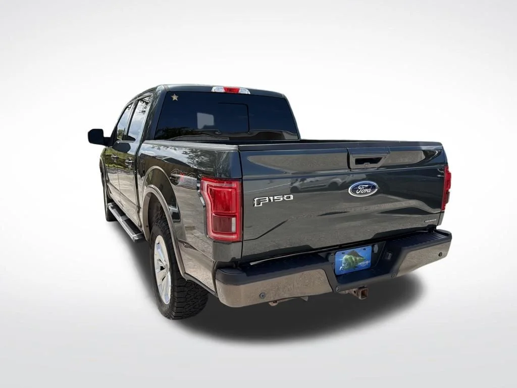 Used 2015 Green Gem Metallic Ford Lariat image 6