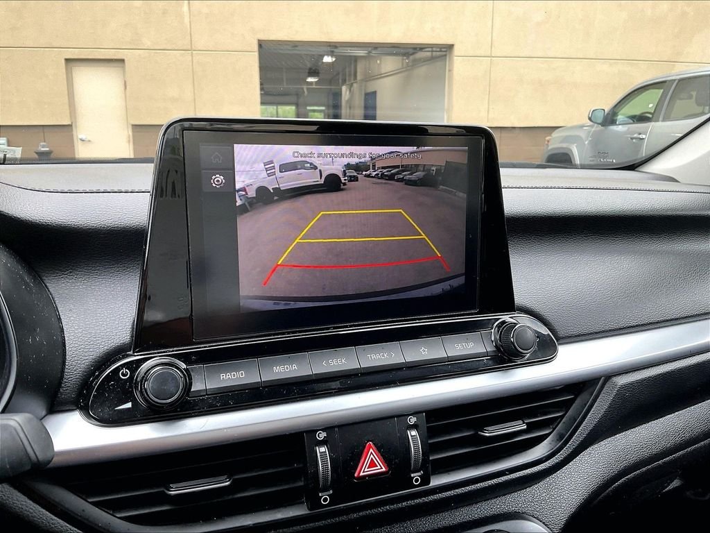 Used 2023 Gray Kia LXS image 19