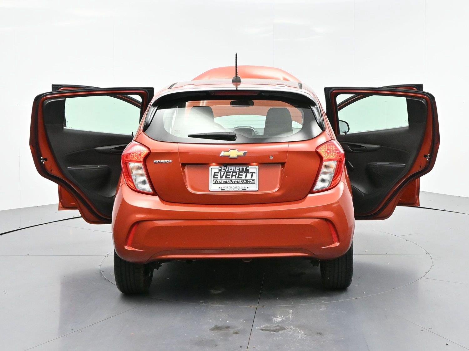 Used 2021 Metallic paint.) Chevrolet LS image 32