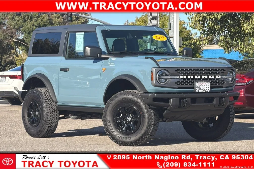 2023 Ford Bronco 2-Door Badlands