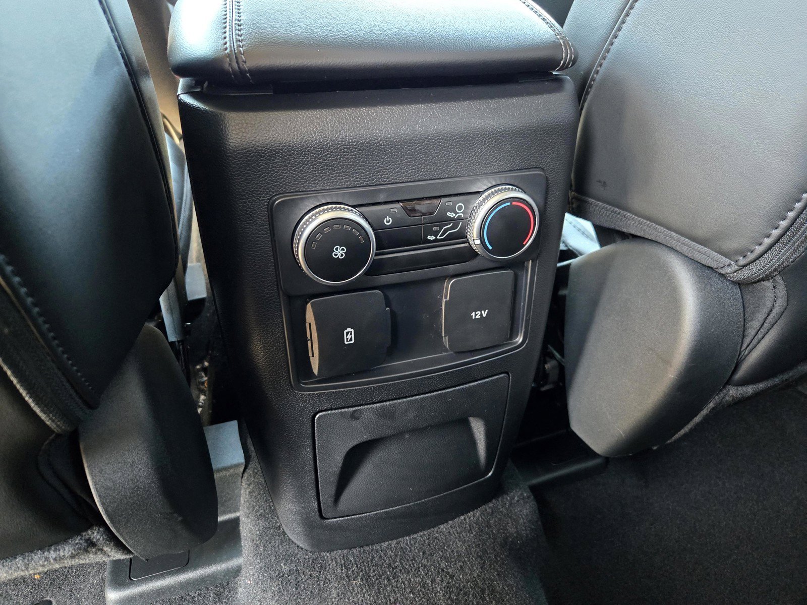 Certified Used 2024 Gray Ford XLT image 11