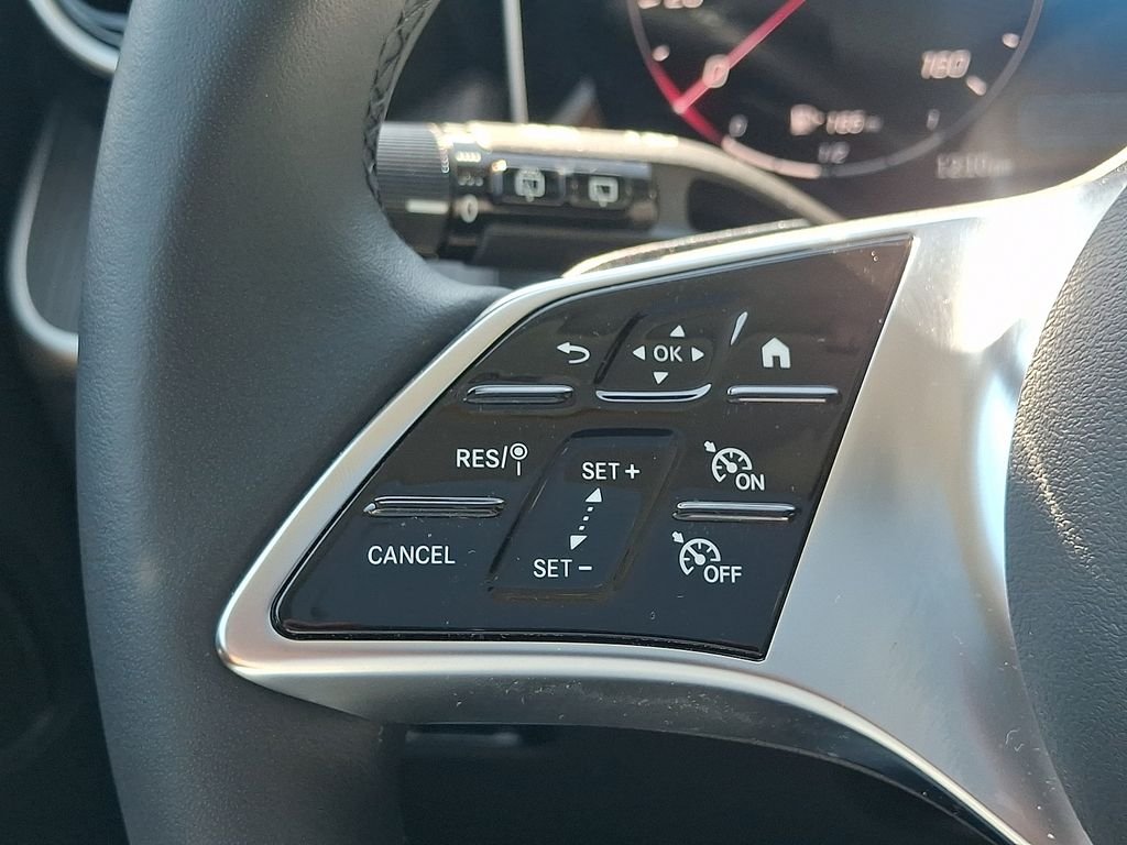 Certified Used 2026 Black Mercedes-Benz GLC 300 image 21