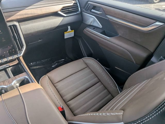 New 2026 Glacier White Tricoat GMC Denali Ultimate image 19