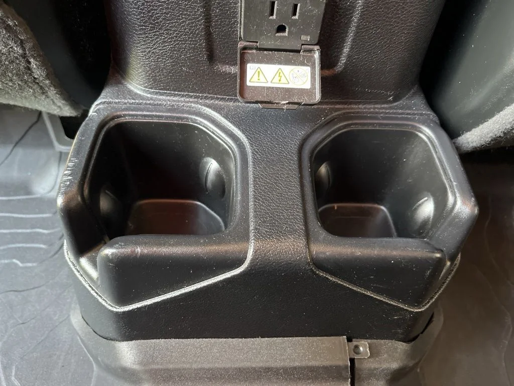 Used 2020 Black Jeep Sport image 33
