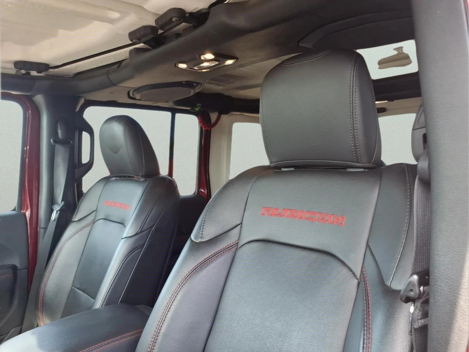 Used 2021 Snazzberry Pearlcoat Jeep Unlimited Rubicon image 18