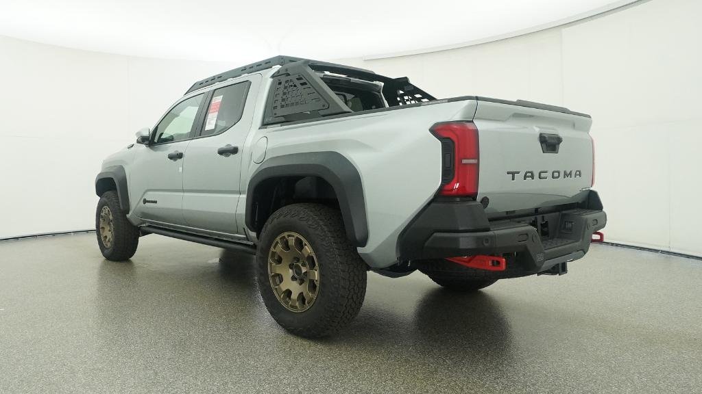 New 2026 Celestial Silver Metallic Toyota Trailhunter image 42
