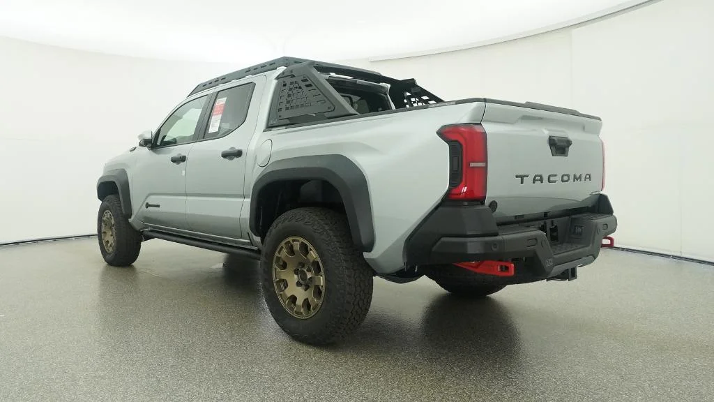 New 2026 Celestial Silver Metallic Toyota Trailhunter image 42