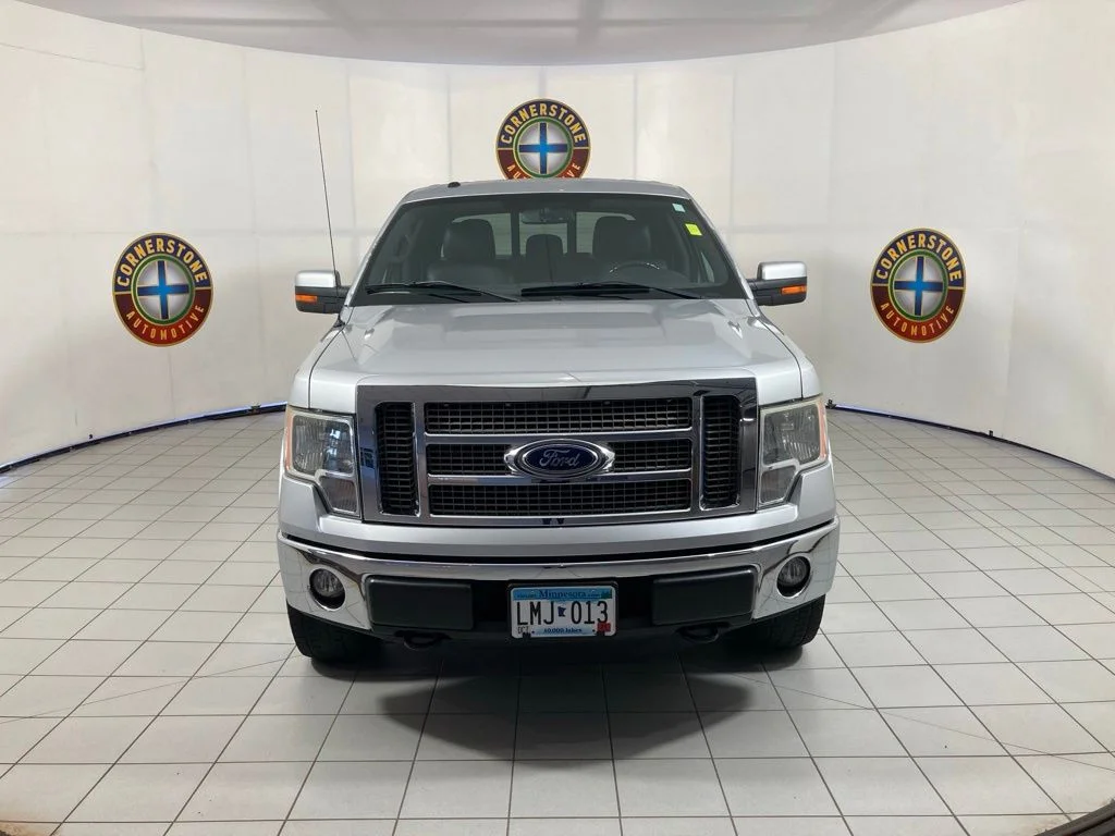 Used 2011 Silver Ford Lariat image 14