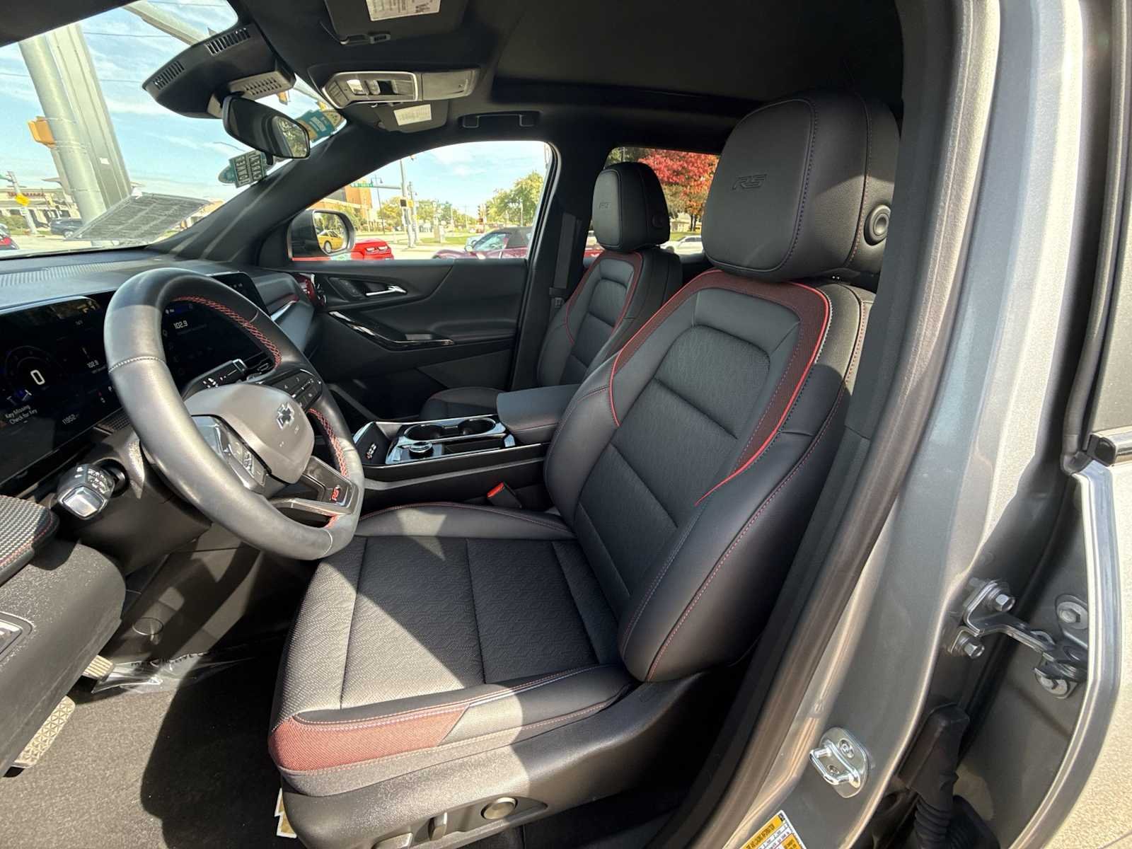 2025 Chevrolet Equinox RS - Photo 19