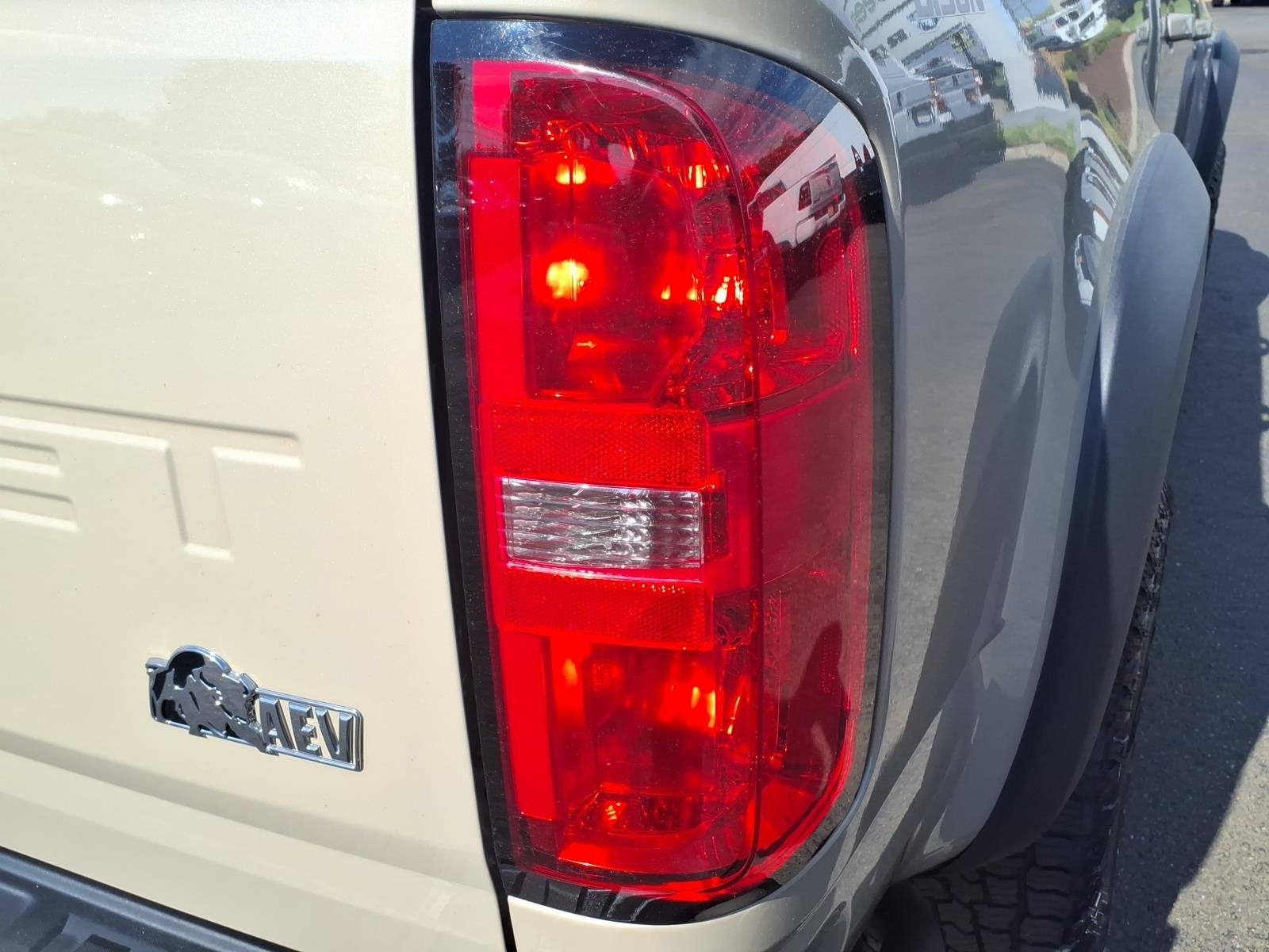 Used 2022 Beige Chevrolet ZR2 image 16
