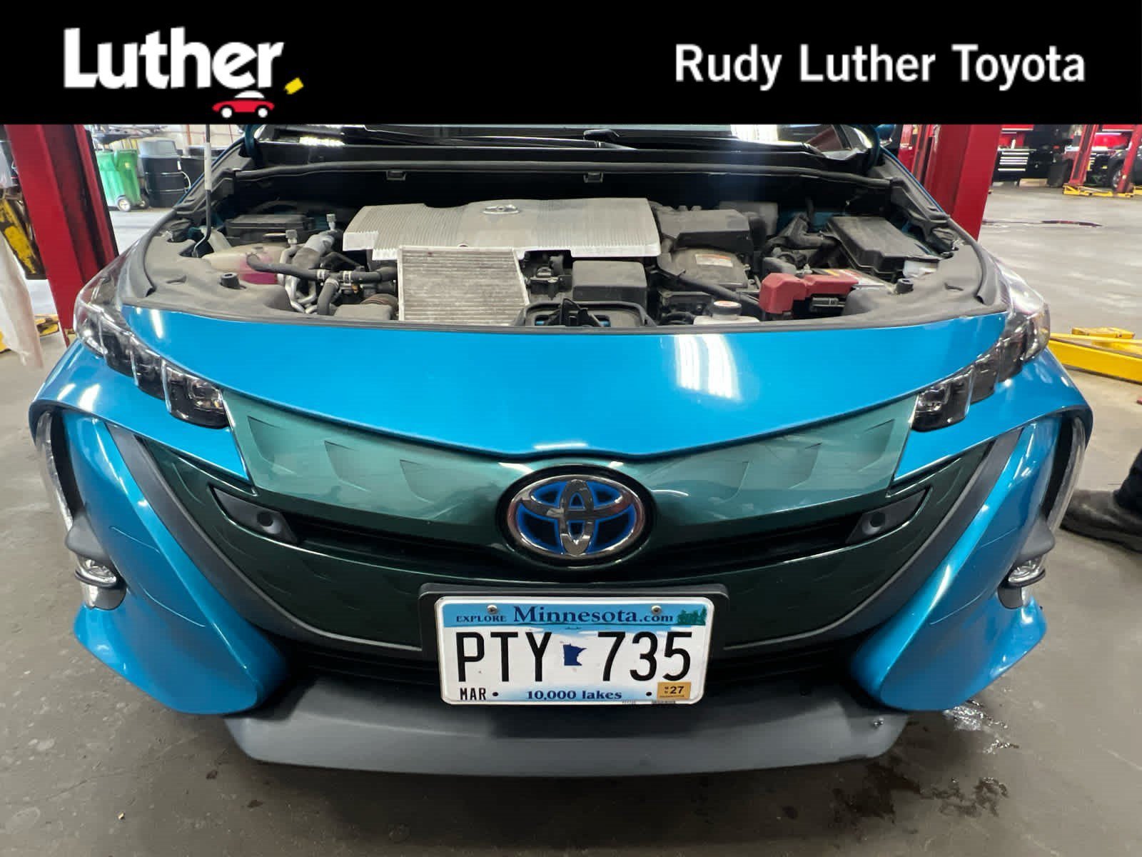 Used 2018 Blue Magnetism Toyota Advanced image 1