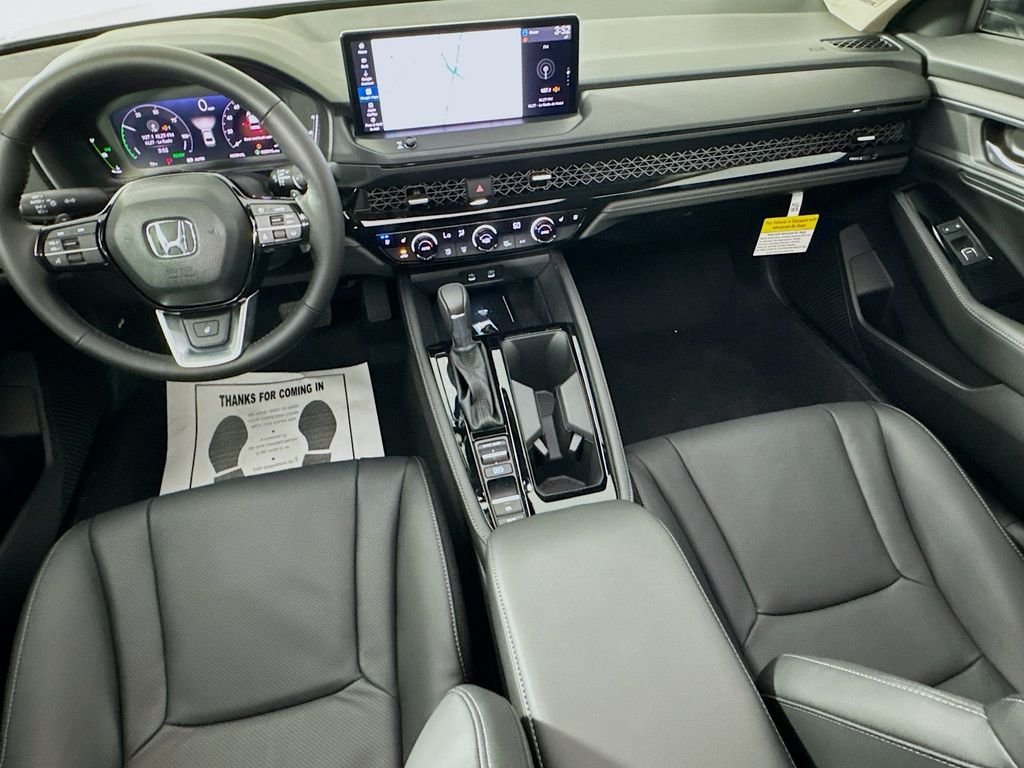 New 2026 Urban Gray Pearl Honda Touring image 33