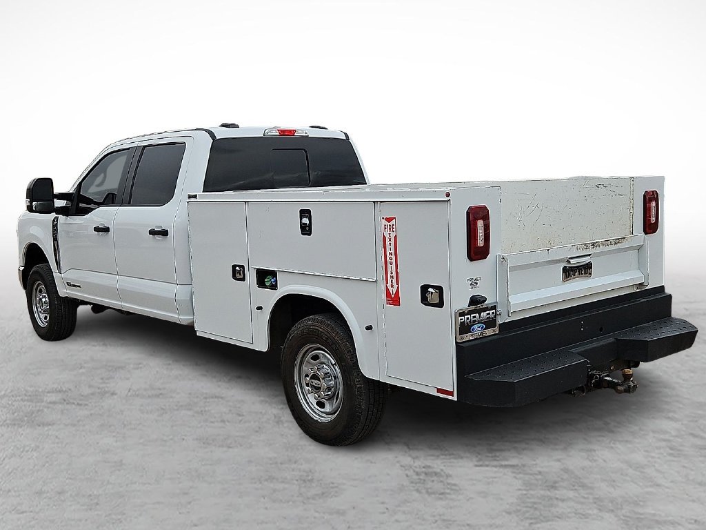 Used 2023 Oxford White Ford XL image 7