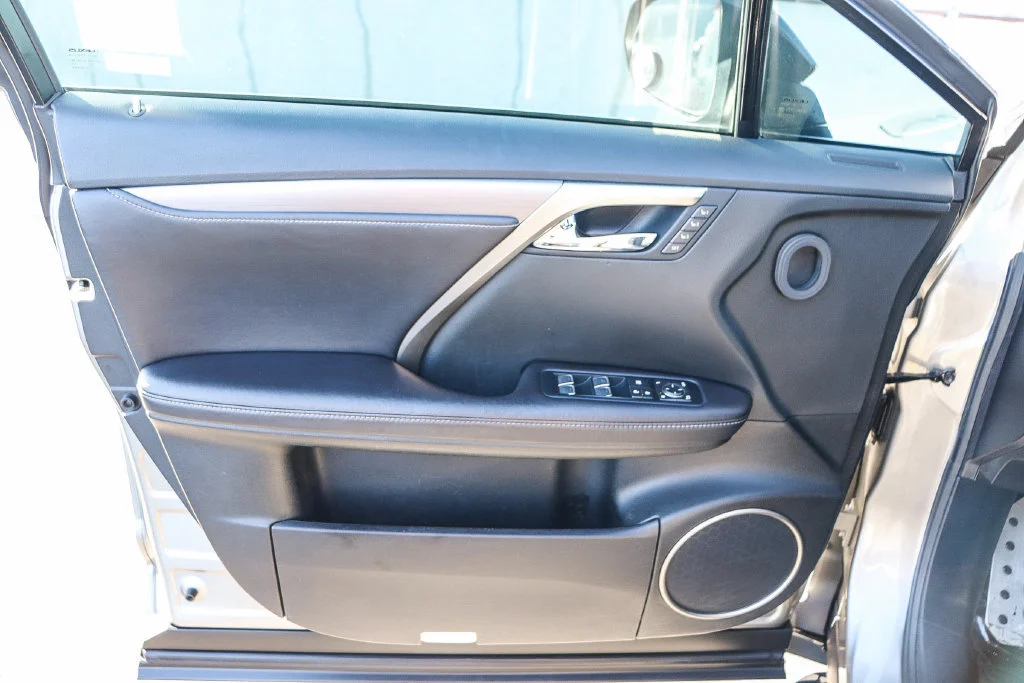 Used 2017 Silver Lexus 450h F Sport image 24