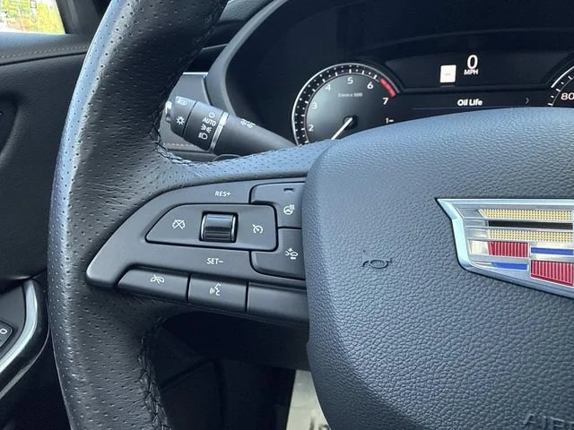 Used 2019 CRYSTAL WHITE TRICOAT Cadillac AWD Sport image 67