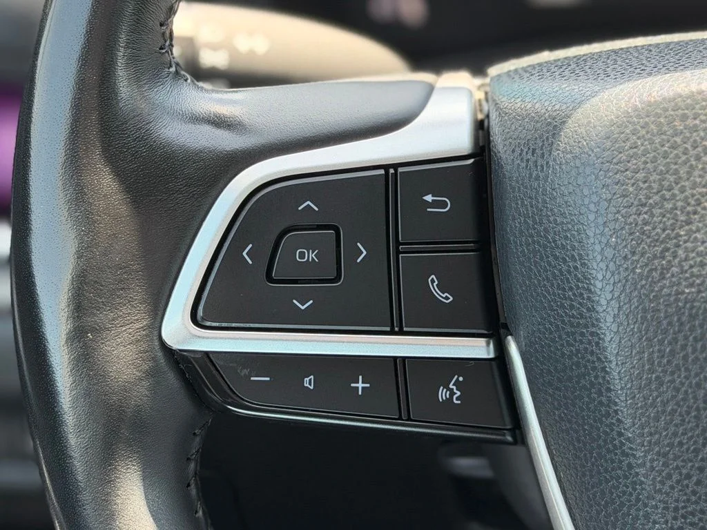 Certified Used 2024 Silver Toyota XLE image 15