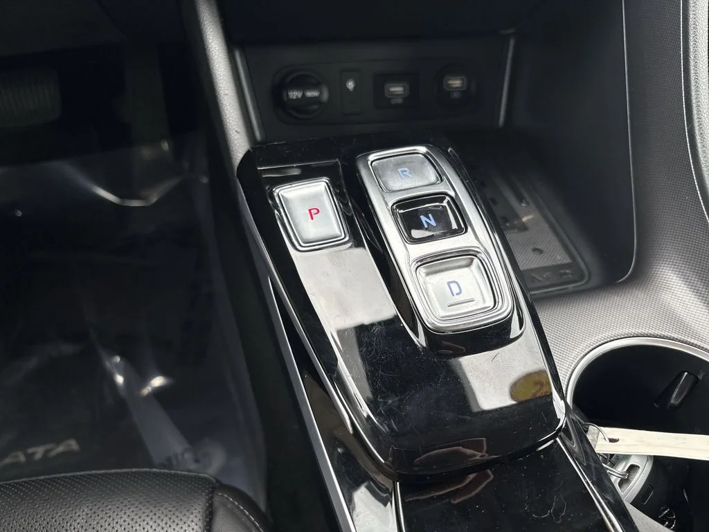Used 2022 Gray Hyundai Limited image 20