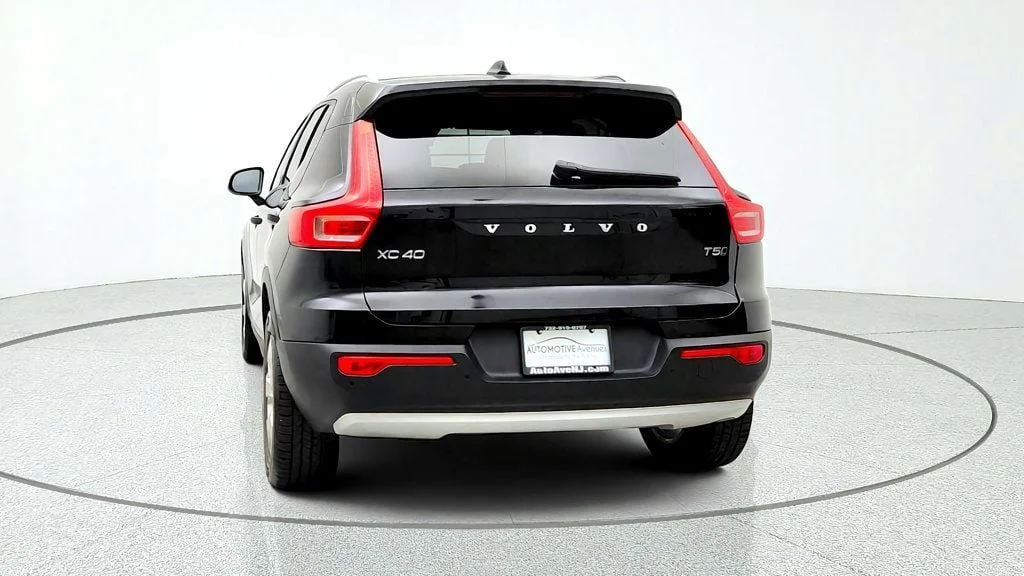 Used 2019 Black Stone Volvo T5 AWD Momentum w/ Premium, Vision & Multimedia Pkgs image 6