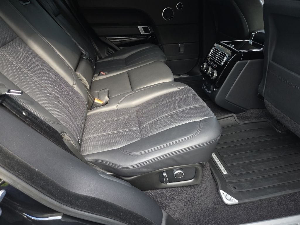 Used 2017 Santorini Black Land Rover 5.0L V8 Supercharged image 15