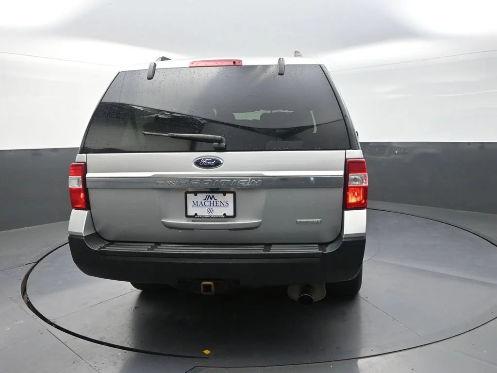 Used 2017 Silver Ford XL image 9