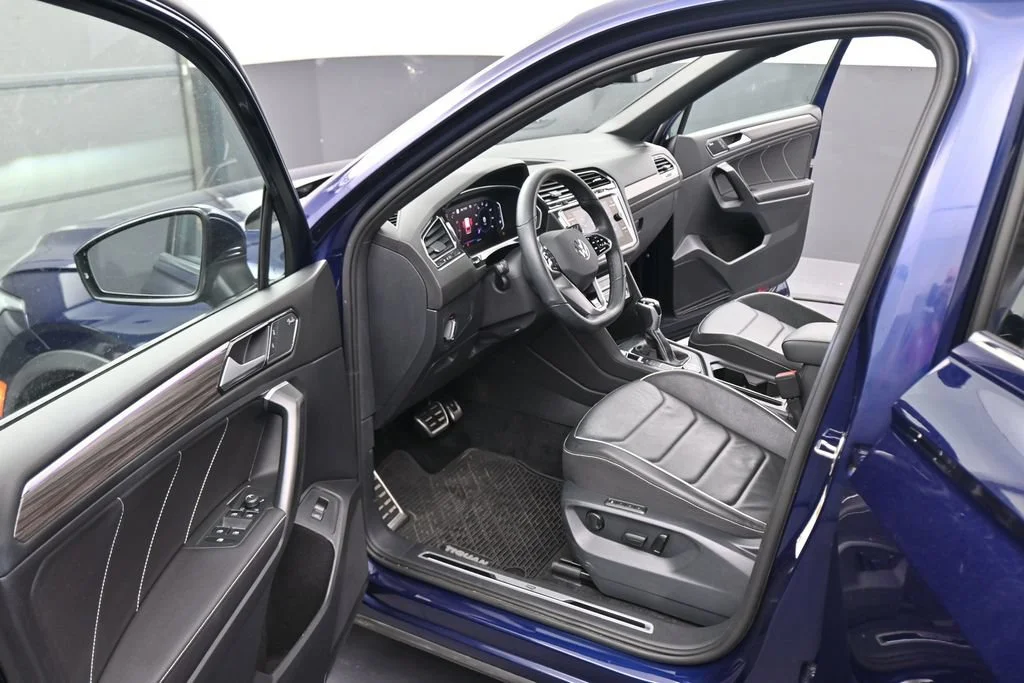 Used 2023 Blue Volkswagen 2.0T SEL R-Line image 41