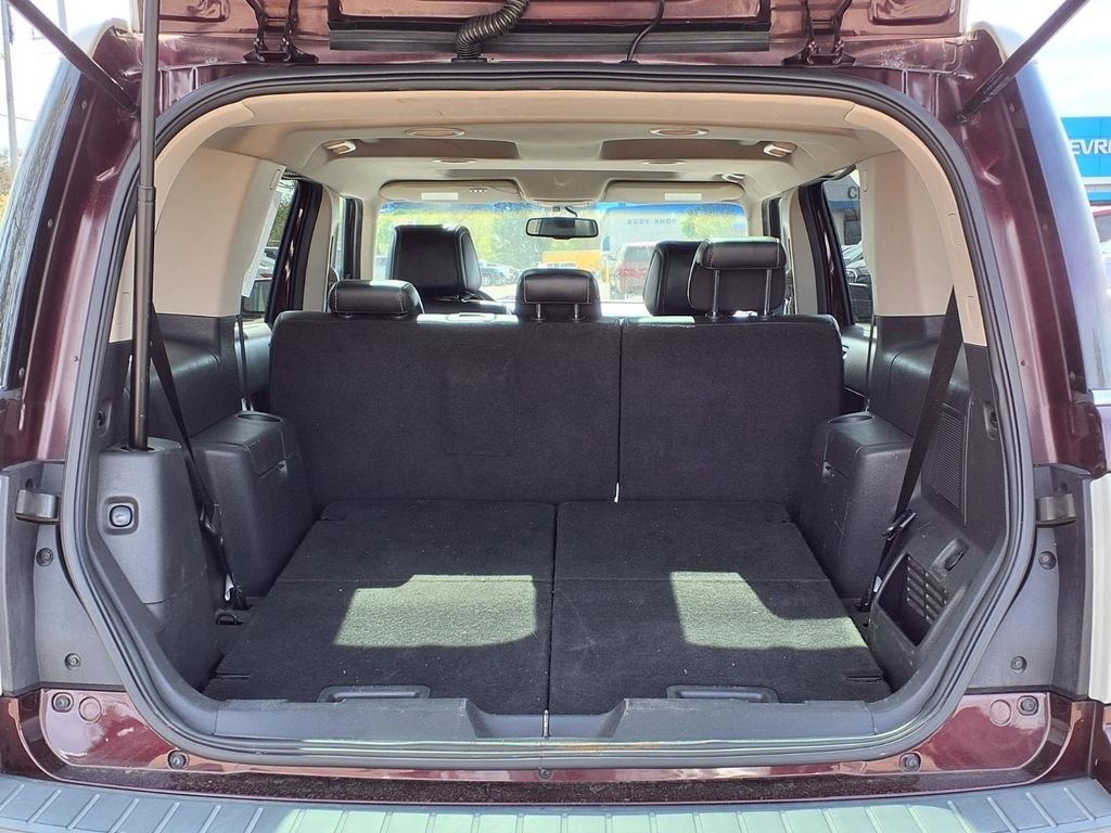 Used 2011 Red Ford SEL image 8