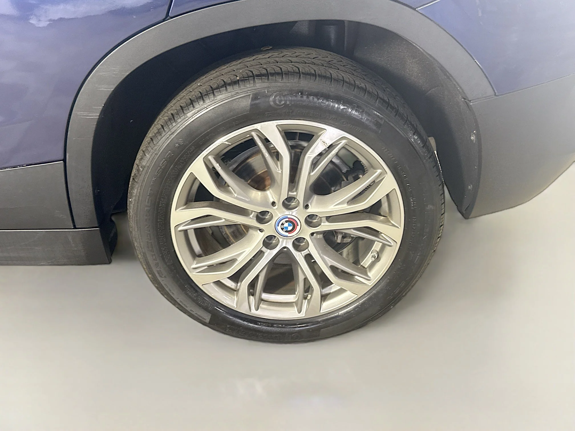 Used 2020 Mediterranean Blue Metallic BMW xDrive28i image 33