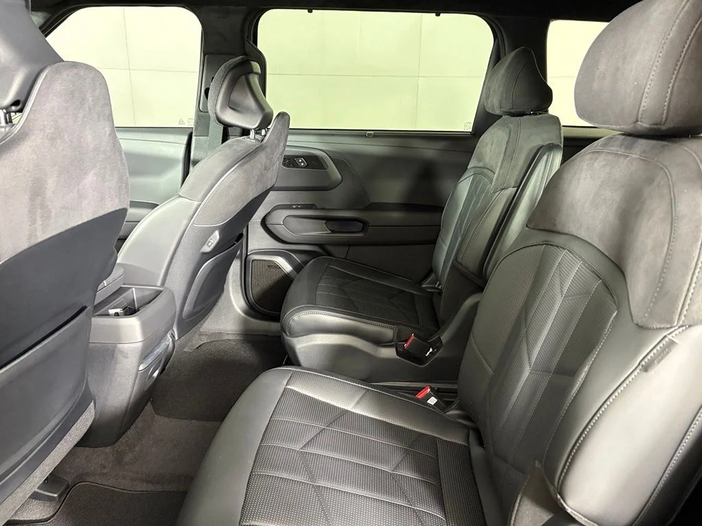 New 2027 Panthera Metal Matte Kia X-Pro SX Prestige image 38