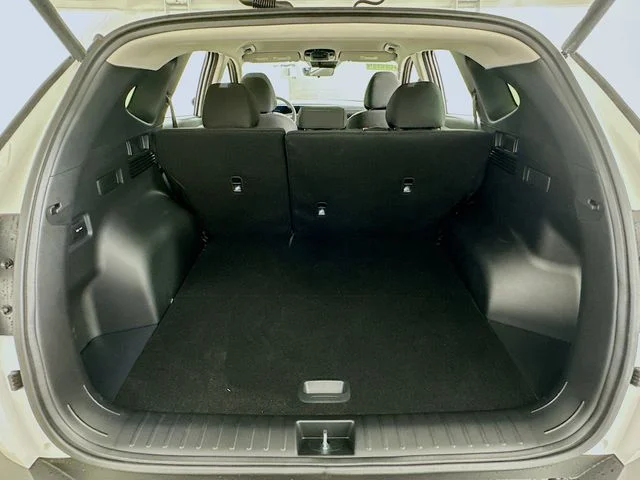New 2026 Hyundai TUCSON SEL