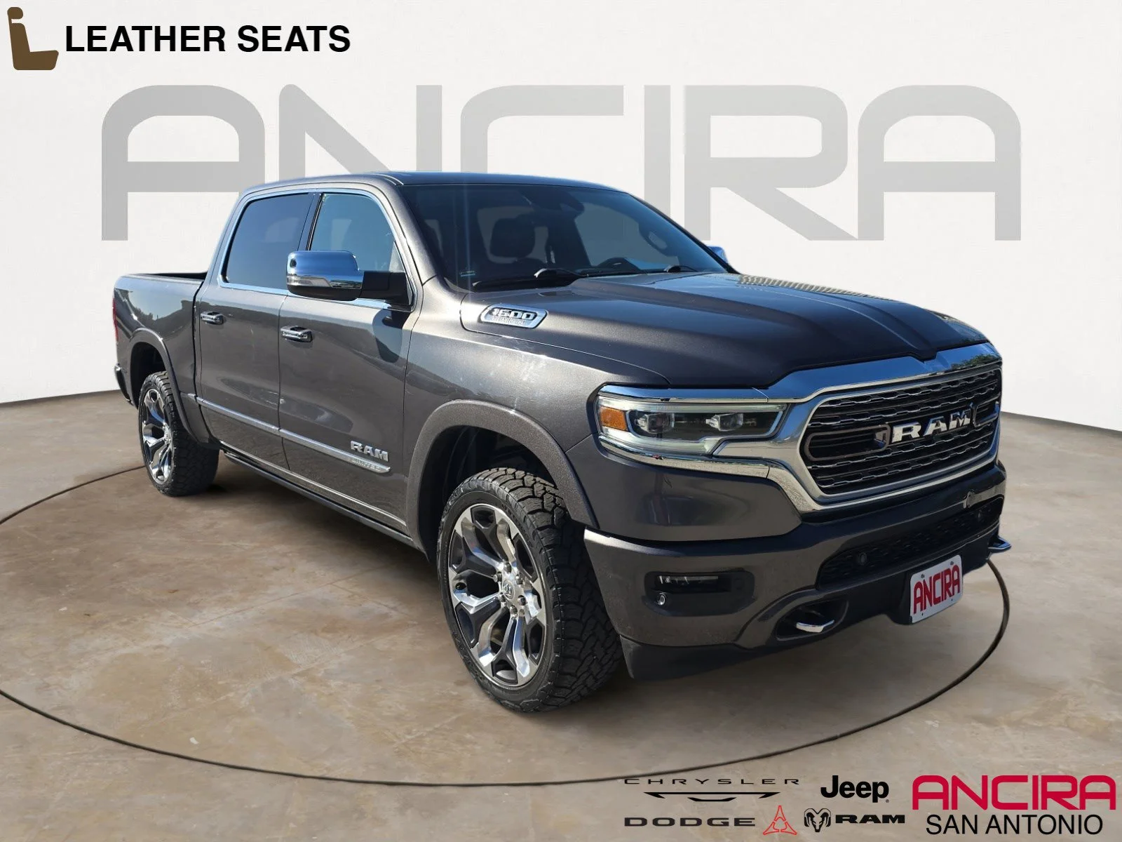 2019 RAM 1500 Laramie Crew Cab 5'7's photo