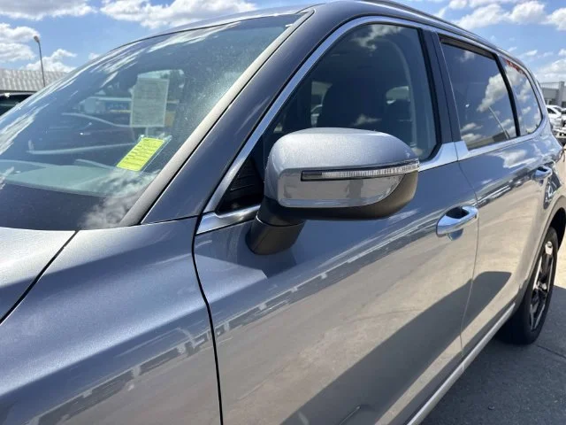 Used 2025 Silver Kia S image 11