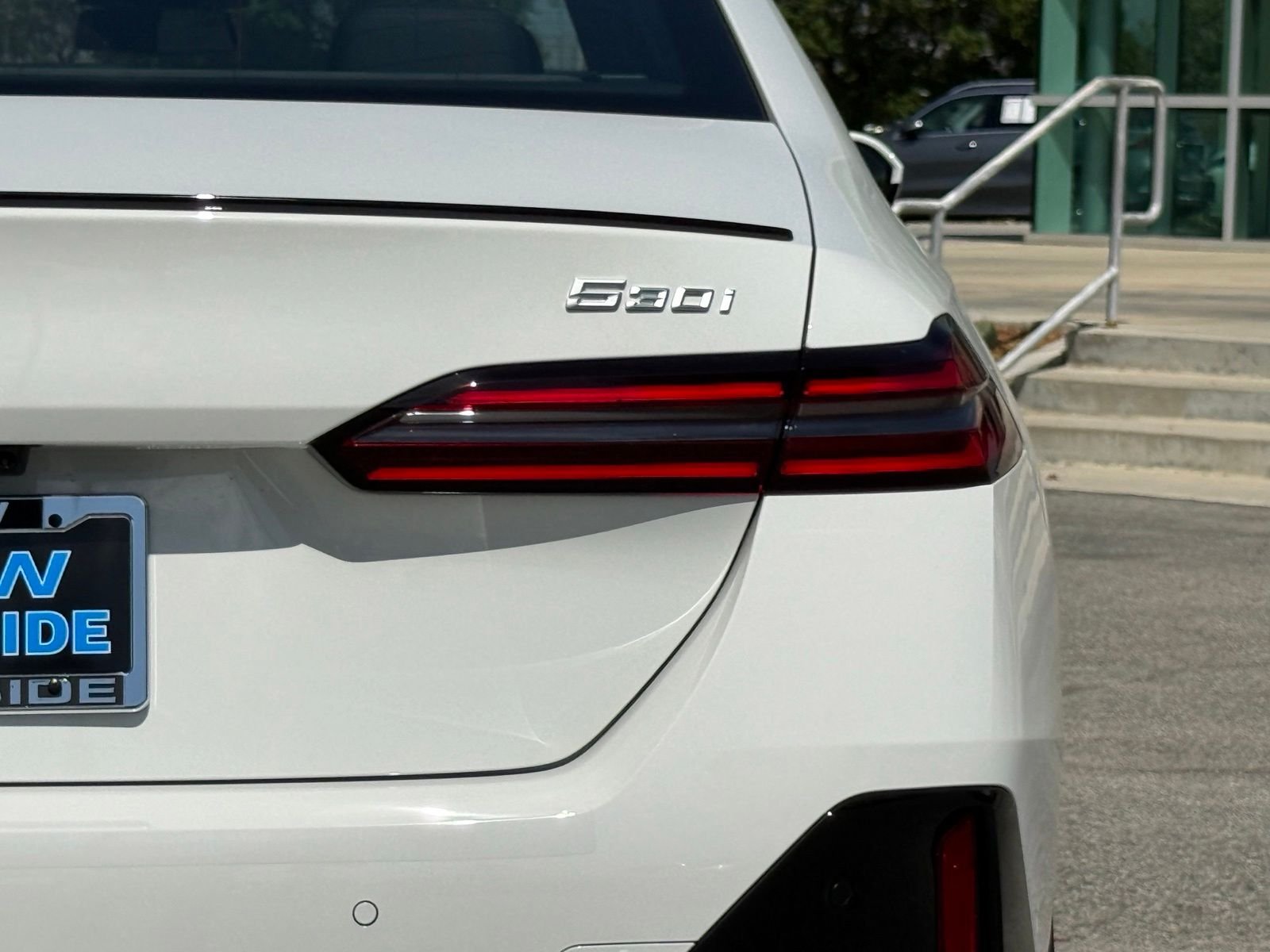 New 2027 Alpine White BMW 530i image 14
