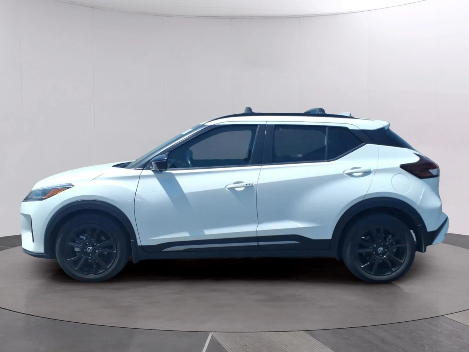 Used 2023 Fresh Powder Nissan SR image 2
