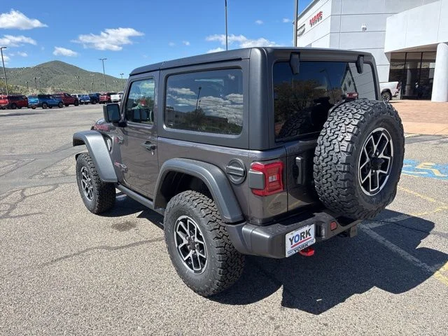 New 2026 Granite Crystal Metallic Clear-Coat Exterior Paint Jeep Rubicon image 8