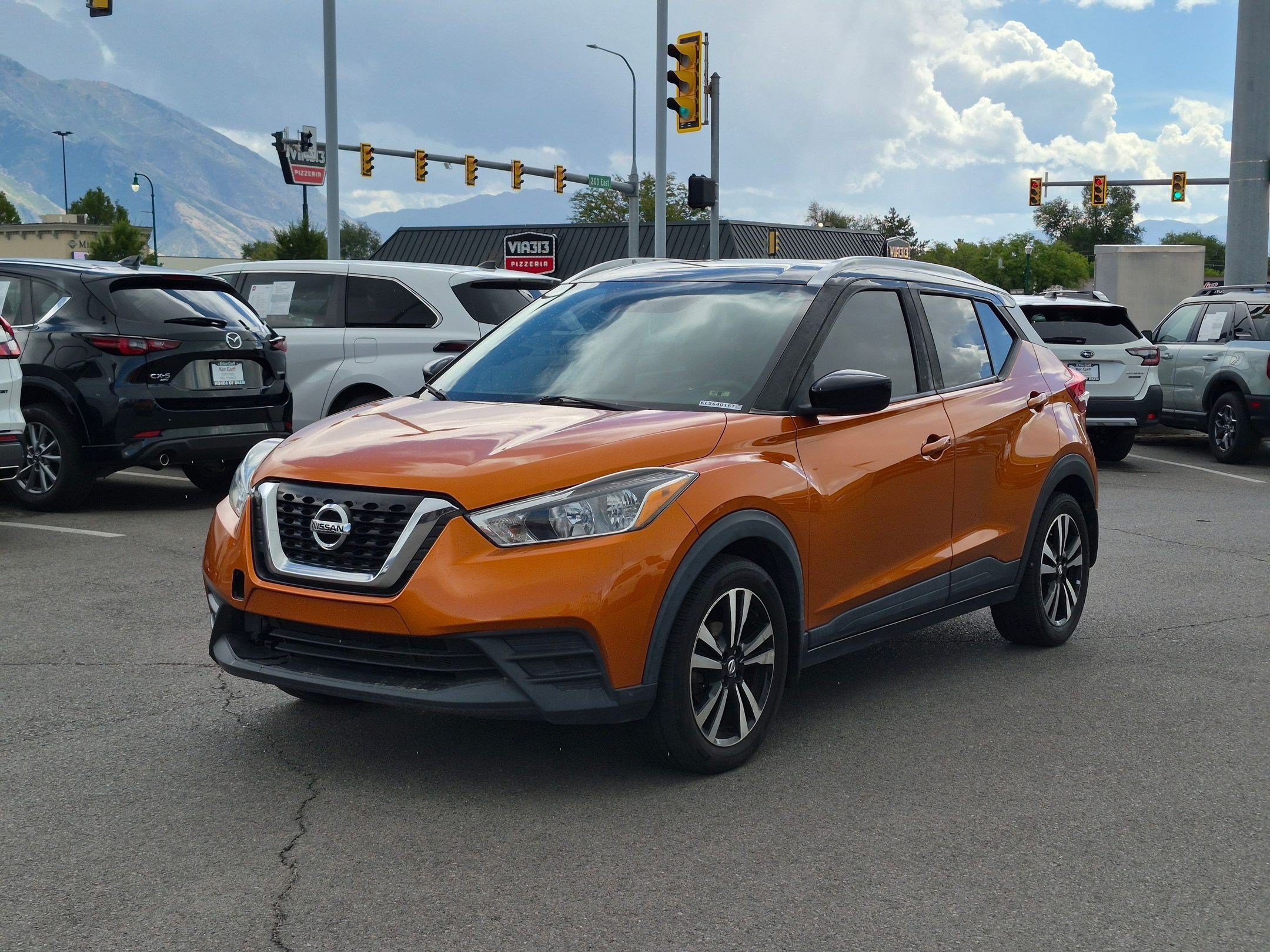 Used 2019 Monarch Orange/Super Black Nissan SV image 8