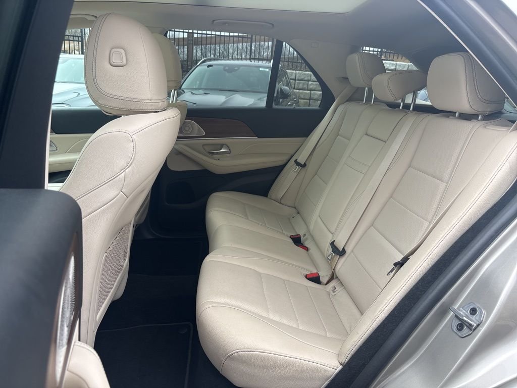 Certified Used 2022 Silver Mercedes-Benz GLE 350 image 6