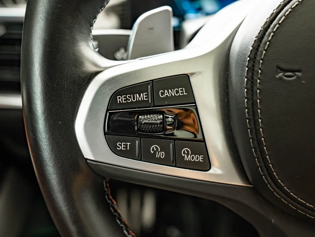 Used 2024 Skyscraper Grey Metallic BMW M60i image 27