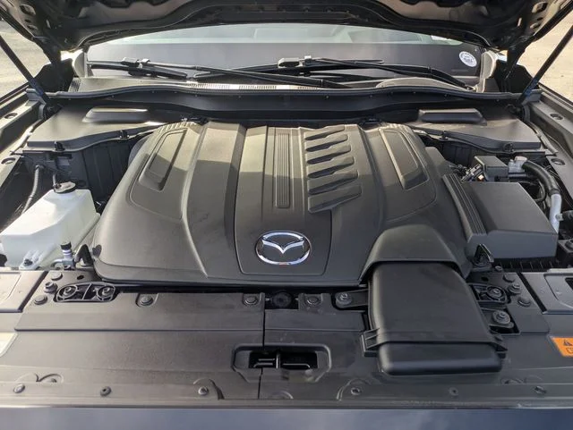 Used 2026 Black Mazda 3.3 Turbo Premium image 13
