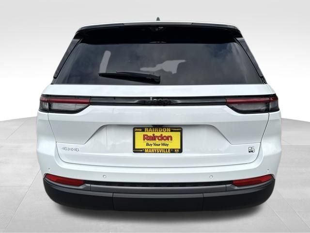 New 2026 Bright White Clear-Coat Exterior Paint Jeep 85th Anniversary Edition image 6