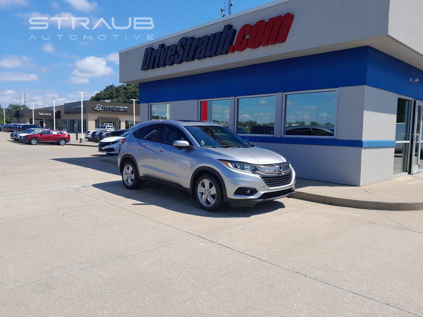 Used 2019 Lunar Silver Metallic Honda EX-L image 2
