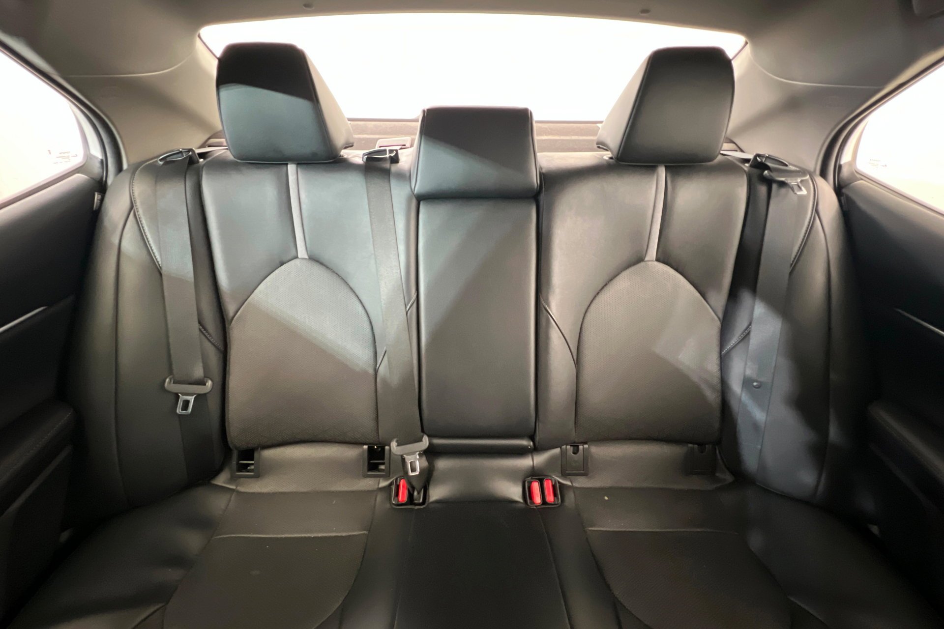 Used 2021  Toyota XSE image 25