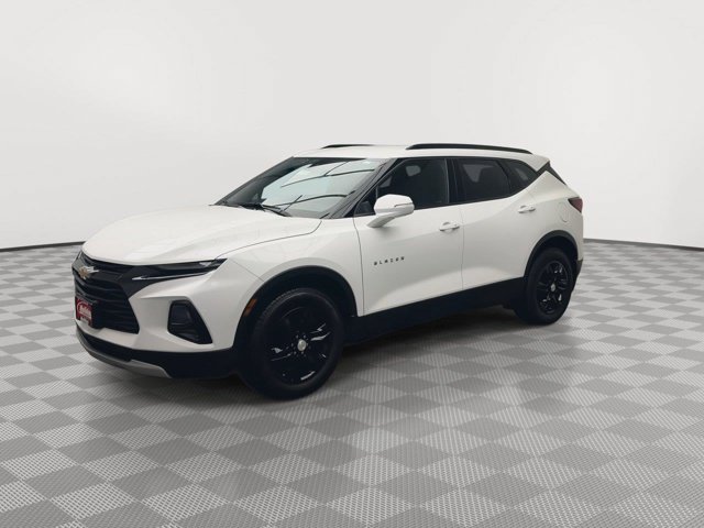 Used 2021 Summit White Chevrolet LT image 36