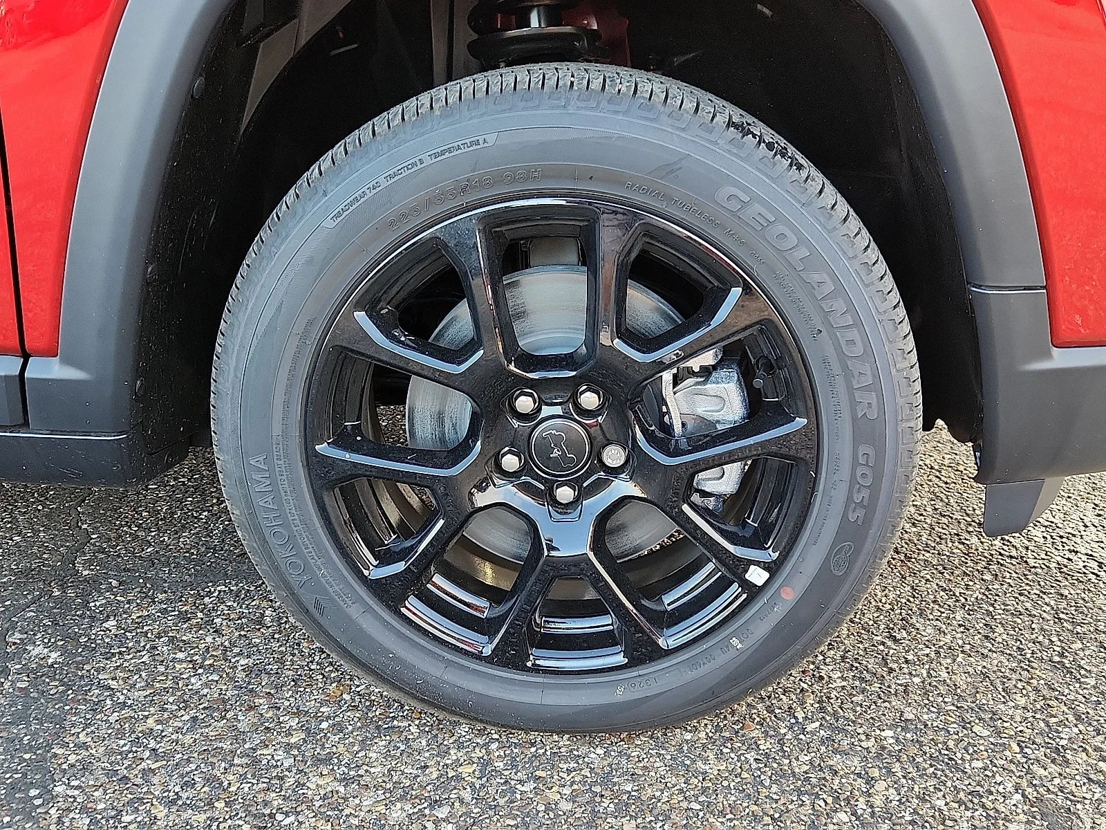 New 2026 PR6 Red Hot Pea Jeep LATITUDE 4X4 image 7