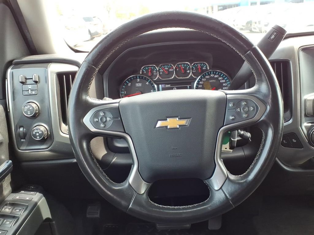 Used 2016 SIREN RED TINTCOAT Chevrolet LT image 12