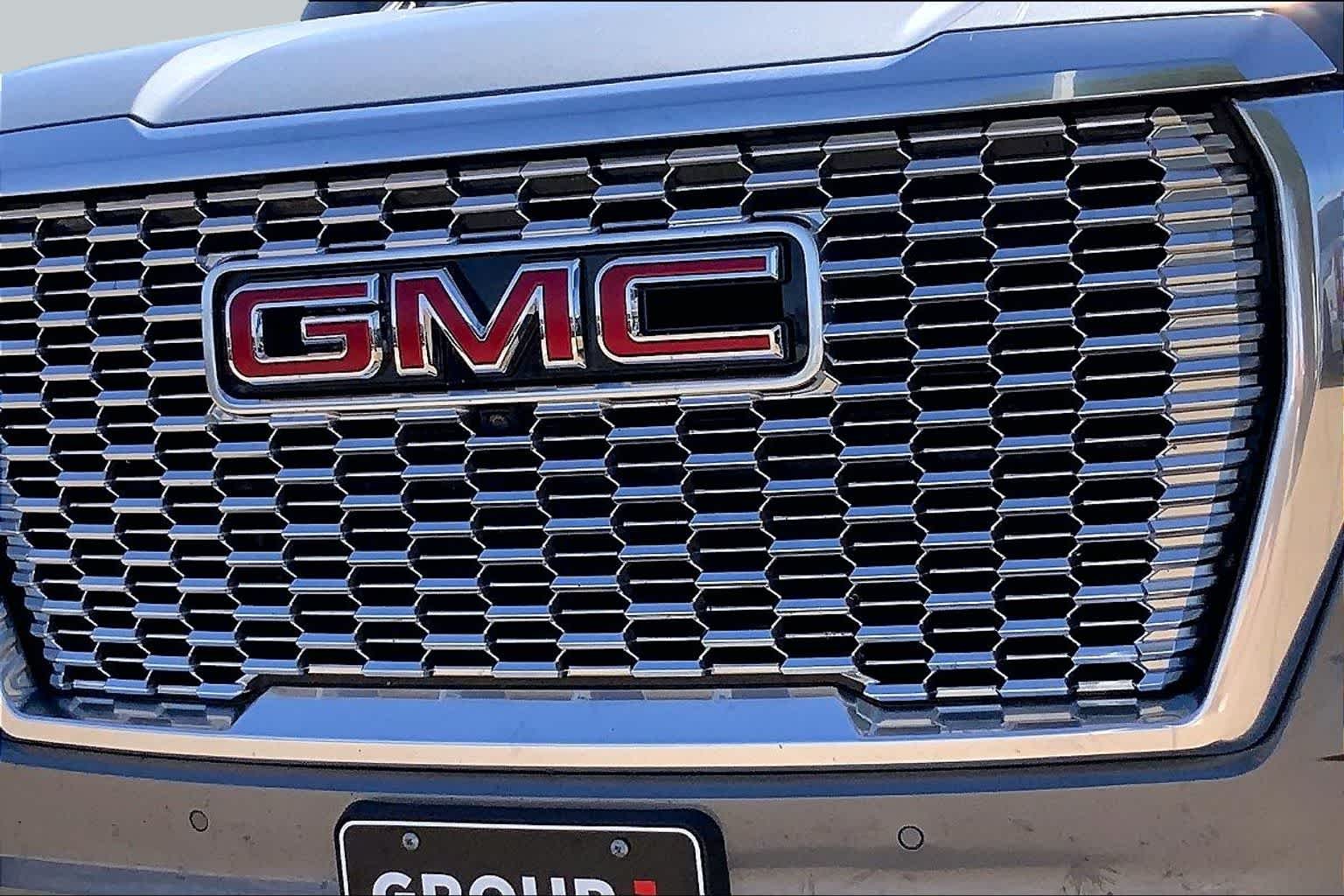 Used 2022 Satin Steel Metallic GMC Denali image 30