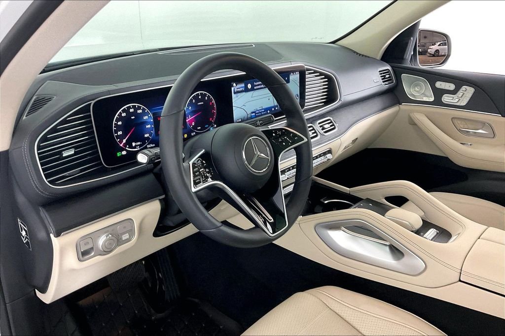 2026 Mercedes-Benz GLS Base - Photo 12