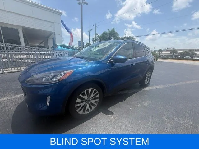 Used 2022 Blue Ford Titanium image 3